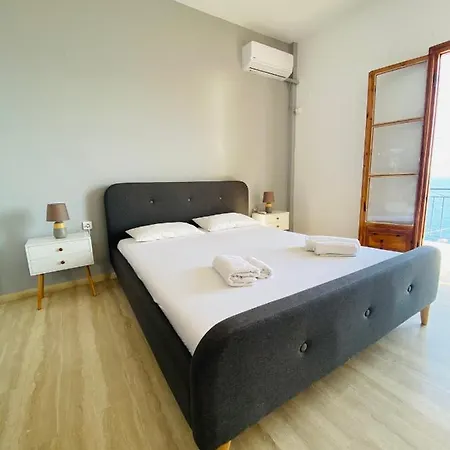 Akrogiali Apartments Барбати Экстерьер фото