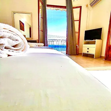 Akrogiali Apartments Барбати Экстерьер фото