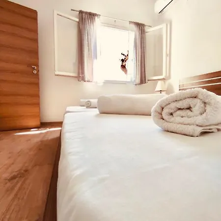 Akrogiali Apartments Барбати Экстерьер фото