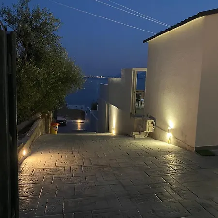 Akrogiali Apartments Барбати Экстерьер фото