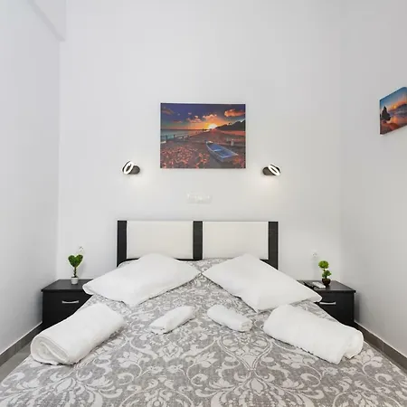 Akrogiali Apartments Барбати Экстерьер фото