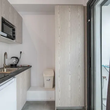 Akrogiali Apartments Барбати Экстерьер фото