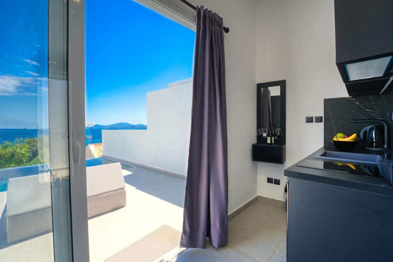 Apartment Akrogiali *