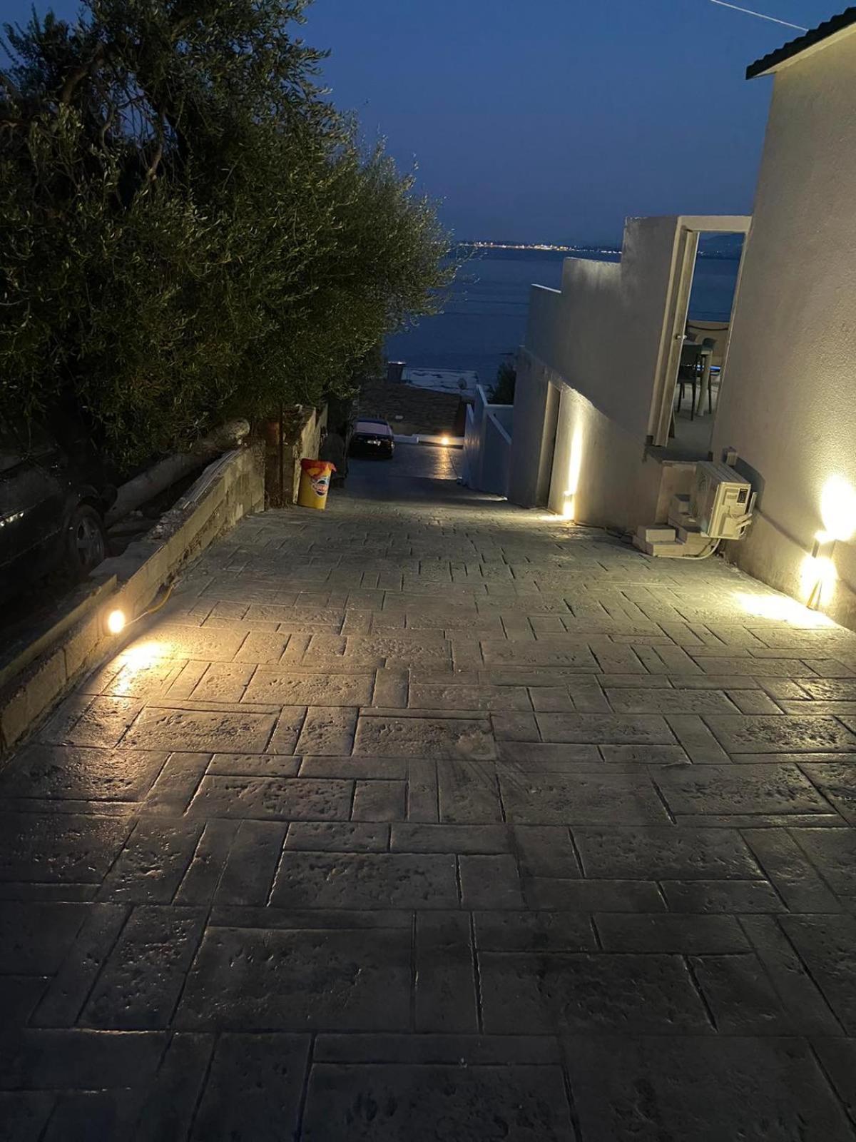Akrogiali Apartment