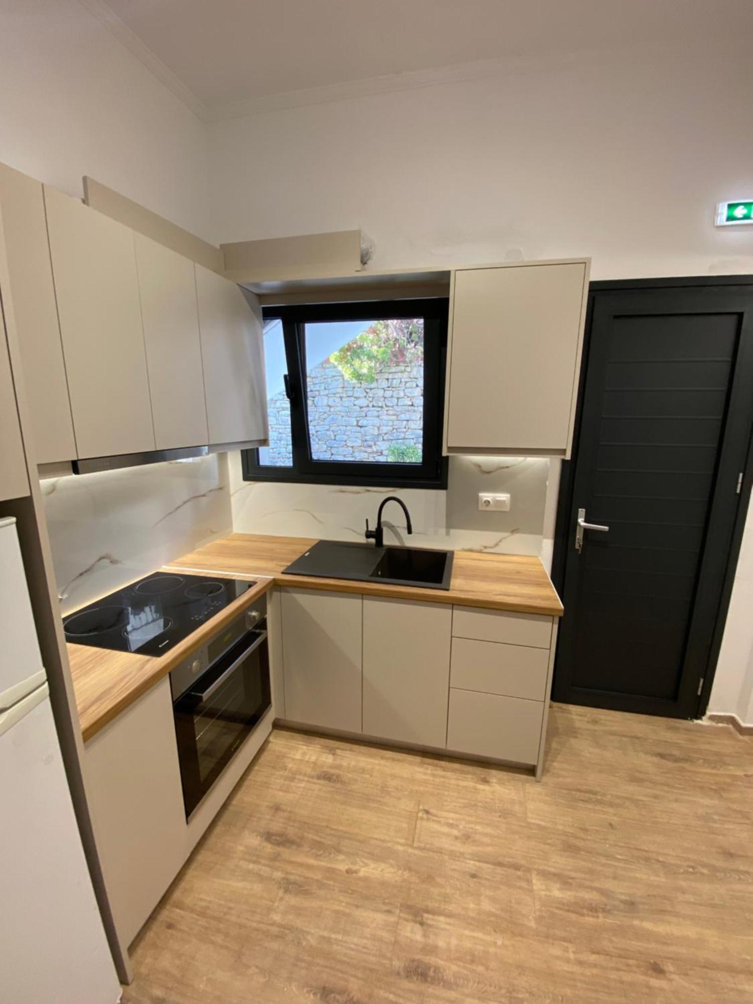 Apartment Akrogiali *