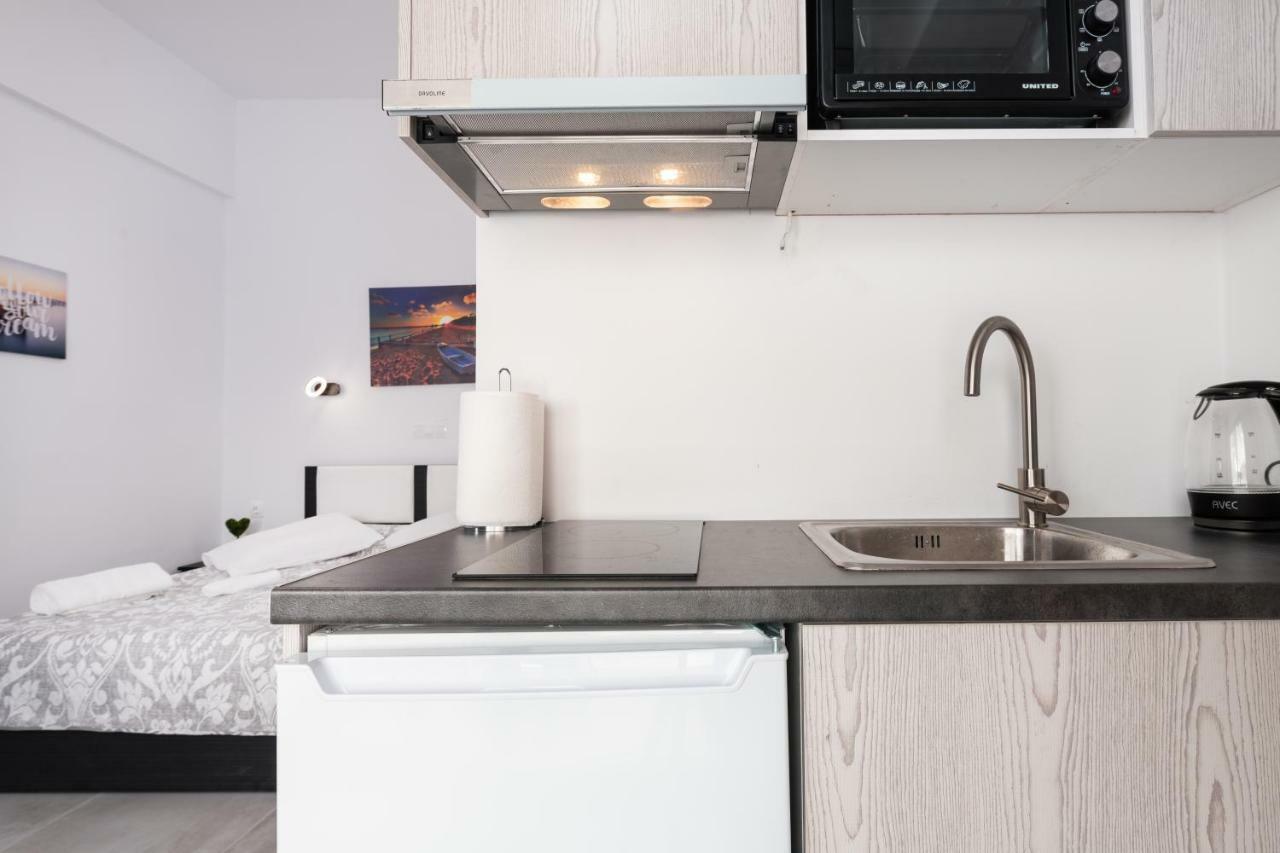 Apartment Akrogiali *